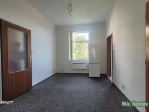 Pronájem bytu 3+1, Praha - Kobylisy, Nad záložnou, 85 m2