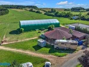 Pronájem zemědělské usedlosti, Líšnice, 358 m2
