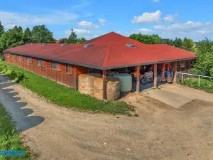 Pronájem zemědělské usedlosti, Líšnice, 358 m2