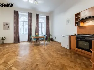 Pronájem bytu 2+kk, Praha - Vinohrady, Budečská, 60 m2