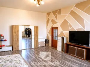 Prodej rodinného domu, Dolní Kounice, Hlavní, 400 m2