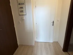 Pronájem bytu 1+kk, Kladno, Hradčanská, 32 m2