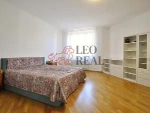 Pronájem bytu 4+1, Praha - Veleslavín, Na okraji, 130 m2