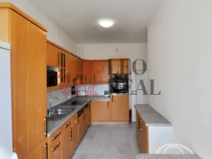 Pronájem bytu 4+1, Praha - Veleslavín, Na okraji, 130 m2