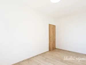 Pronájem bytu 4+1, Praha - Žižkov, Květinková, 74 m2