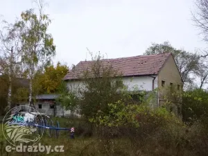 Dražba zemědělského objektu, Chroustovice, 522 m2
