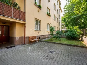 Prodej bytu 1+1, Praha - Karlín, Na střelnici, 53 m2
