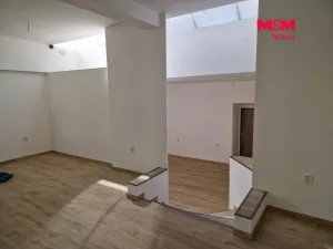 Pronájem obchodního prostoru, Kolín - Kolín II, Tyršova, 124 m2