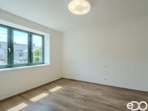 Pronájem bytu 2+kk, Máslojedy, 60 m2