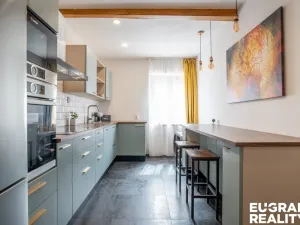 Prodej bytu 4+1, Černošice, Komenského, 124 m2