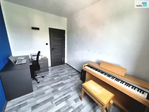 Prodej bytu 3+1, Cheb, Lesní, 64 m2
