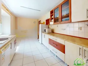 Prodej rodinného domu, Vápenná, 140 m2