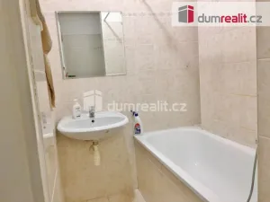 Pronájem bytu 1+1, Praha - Vinohrady, Vinohradská, 41 m2