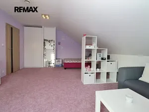 Prodej rodinného domu, Mikulovice, V Loučkách, 231 m2