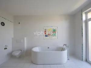 Pronájem rodinného domu, Praha - Nebušice, Na závěji, 230 m2