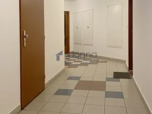 Pronájem bytu 1+kk, Praha, Přípotoční, 26 m2