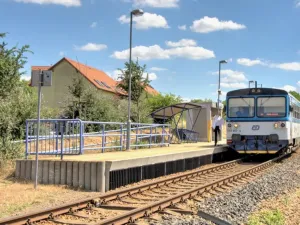 Pronájem bytu 1+kk, Chýně, Na Kališti, 36 m2