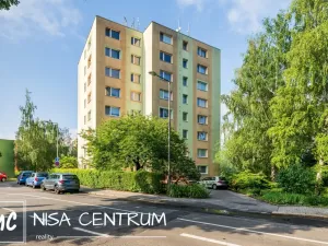 Pronájem bytu 1+kk, Liberec, Polní, 27 m2