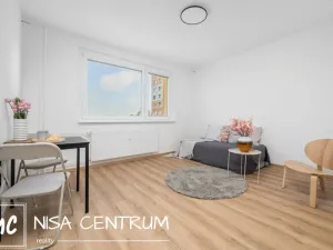 Pronájem bytu 1+kk, Liberec, Polní, 27 m2
