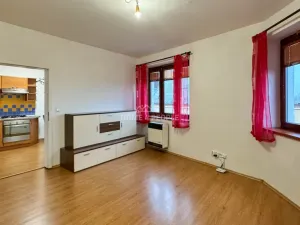 Pronájem bytu 1+1, České Budějovice - České Budějovice 5, Družstevní, 40 m2