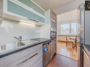 Pronájem bytu 2+kk, Praha - Prosek, Jablonecká, 55 m2