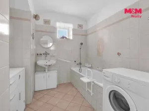 Prodej rodinného domu, Vinaře, 150 m2