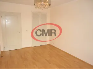 Pronájem bytu 3+1, Praha, Nad Panenskou, 126 m2
