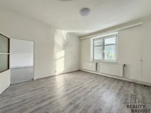 Pronájem bytu 2+1, Brno, Veslařská, 57 m2