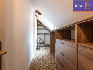 Prodej rodinného domu, Průhonice, Hlavní, 128 m2