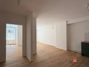 Pronájem bytu 2+kk, Broumov, Mírové náměstí, 59 m2