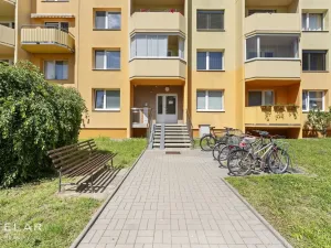 Prodej bytu 3+1, Veselí nad Moravou, Hutník, 75 m2