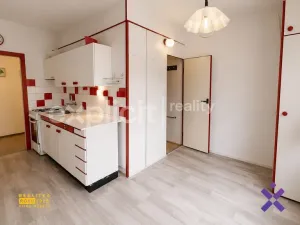 Prodej bytu 2+1, Otrokovice, Kpt. Nálepky, 58 m2