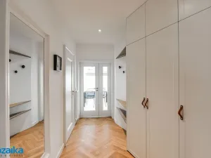 Pronájem bytu 2+kk, Praha - Žižkov, U Rajské zahrady, 51 m2
