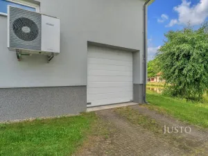 Prodej bytu 4+kk, Býkev, 128 m2