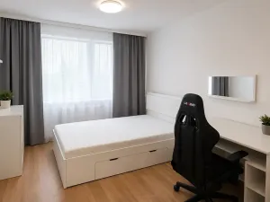 Pronájem bytu 2+kk, Praha - Petrovice, Jakobiho, 43 m2