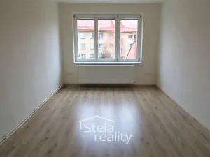 Pronájem bytu 2+1, Bruntál, Požárníků, 55 m2