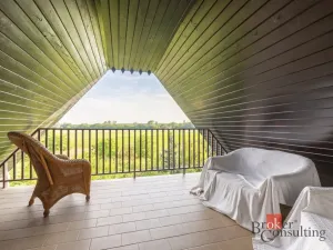 Prodej rodinného domu, Hodonice, 402 m2