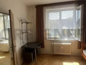 Pronájem bytu 2+1, Pardubice, Benešovo náměstí, 52 m2