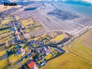 Prodej pozemku pro bydlení, Bukovany, 1000 m2