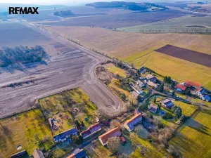 Prodej pozemku pro bydlení, Bukovany, 1000 m2