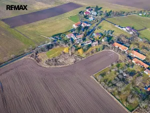 Prodej pozemku pro bydlení, Bukovany, 1000 m2