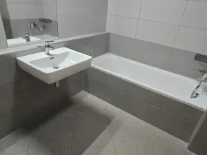 Pronájem bytu 2+kk, Praha - Hlubočepy, Gollové, 51 m2