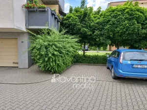 Pronájem bytu 1+kk, Brno, Podveská, 37 m2