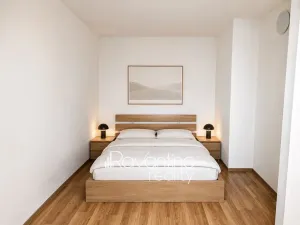 Pronájem bytu 1+kk, Brno, Podveská, 37 m2