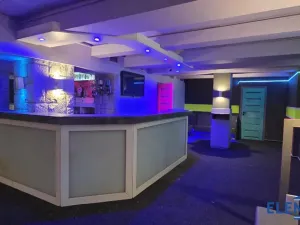 Pronájem restaurace, Jeseník, Slezská, 200 m2