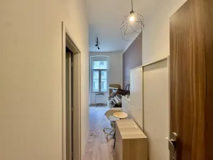 Pronájem bytu 1+kk, Praha - Nové Město, Ječná, 28 m2