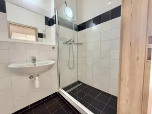 Pronájem apartmánu, Praha - Smíchov, Křížová, 27 m2