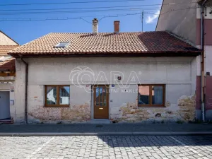 Prodej rodinného domu, Kostelec nad Černými lesy - Kostelec nad Černými Lesy, Jánské náměstí, 170 m2