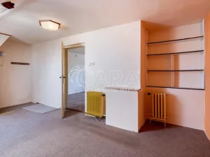 Prodej rodinného domu, Kostelec nad Černými lesy - Kostelec nad Černými Lesy, Jánské náměstí, 170 m2