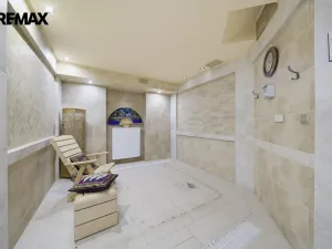 Prodej obchodního prostoru, Karlovy Vary, Jugoslávská, 410 m2